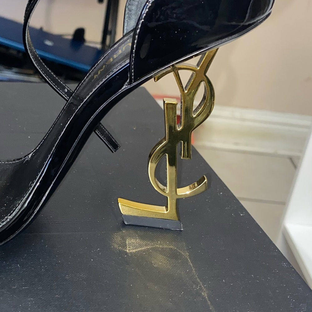 Yves Saint Laurent Vernice Chiffon Oro Antico 37  1/2 /7.5 - Picture 4 of 6